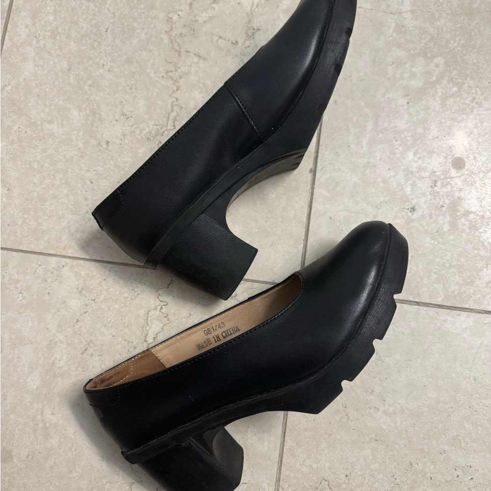 Black Women's Shoes